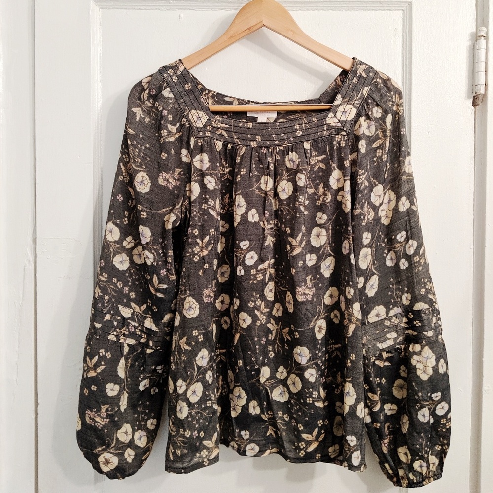 Lauren Conrad long sleeved blouse